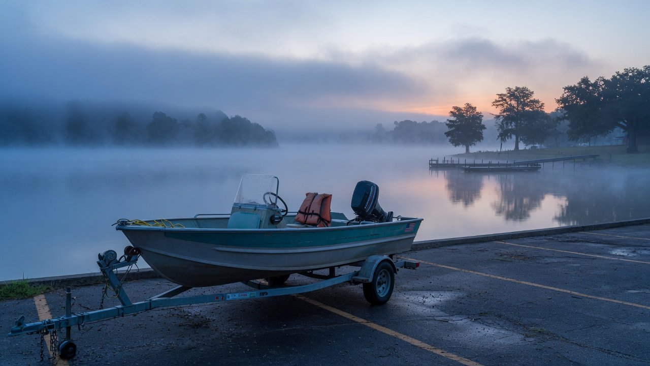 reservoir-fog-morning