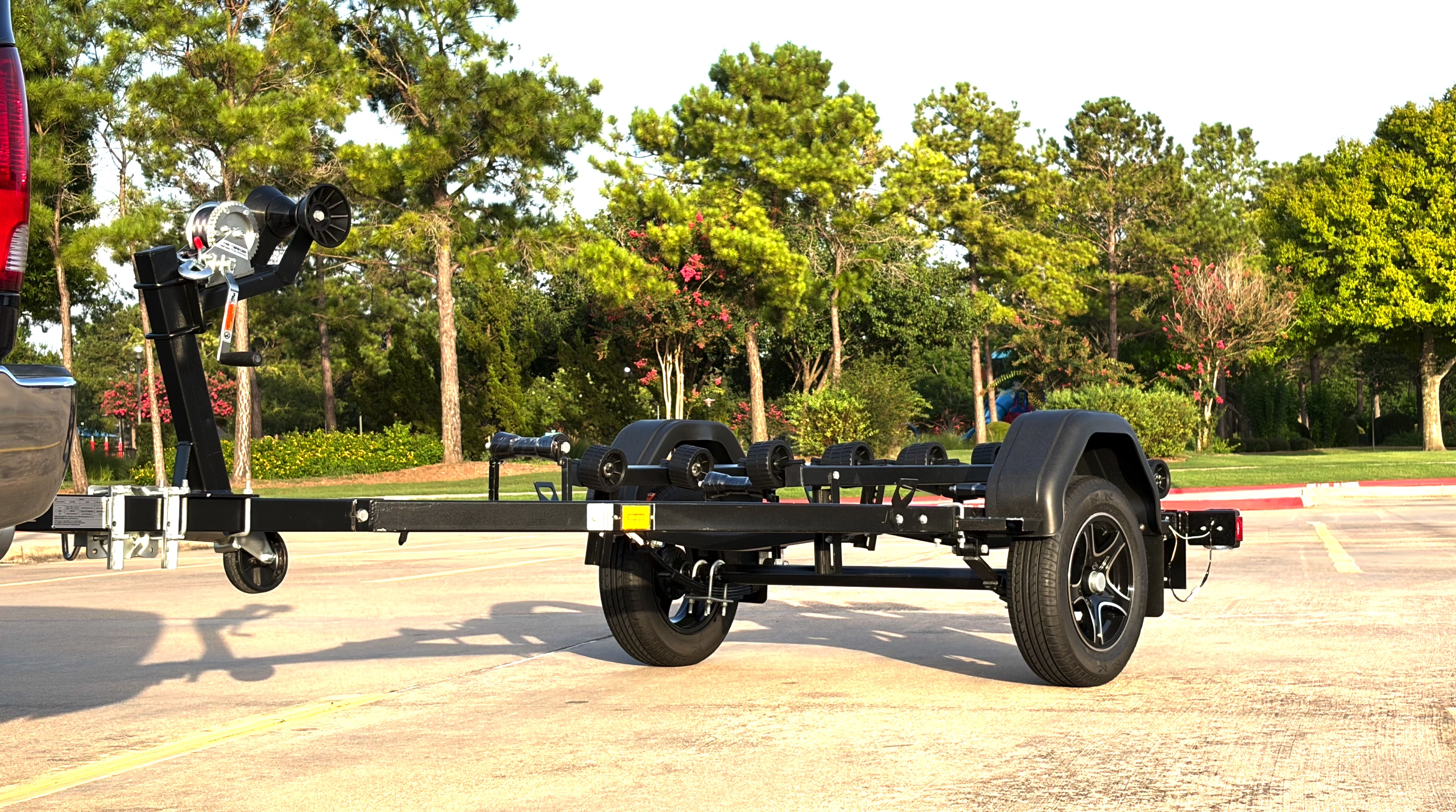 WSAR Outdoor trailer in side profile outdoors